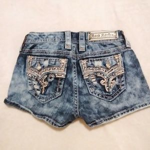 Rock Revival "Betty" Shorts